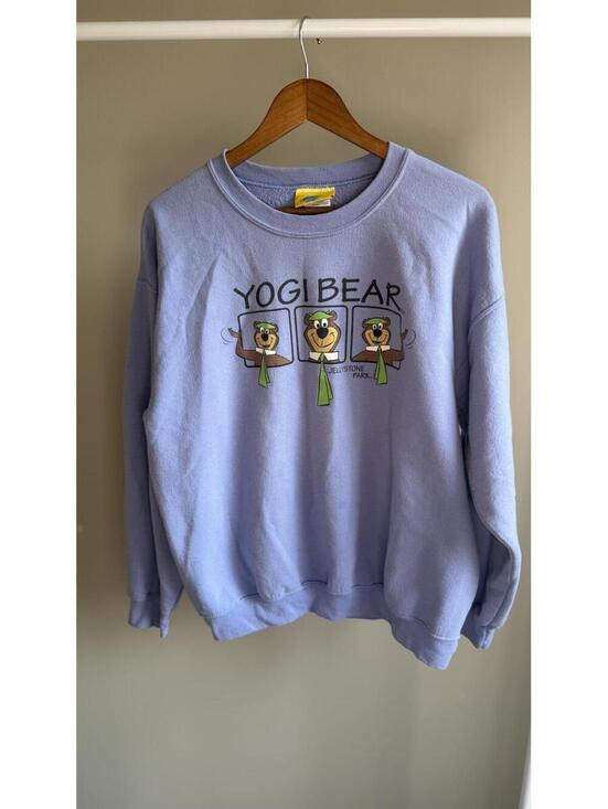 Tops - Vintage Yogi Bear Jellystone Park crewneck sweatshirt